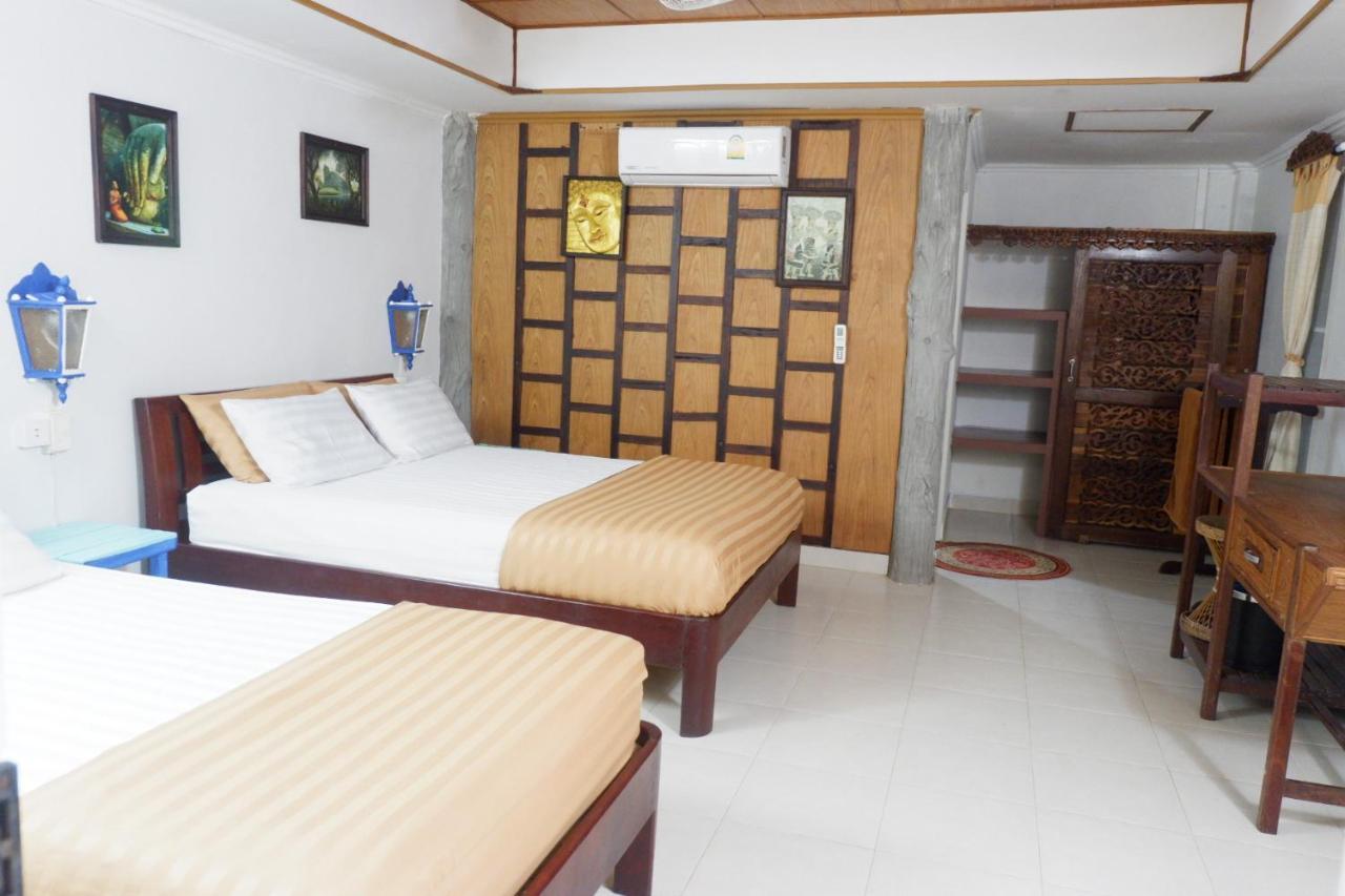Bamboo Bungalows Koh Phayam Exterior foto