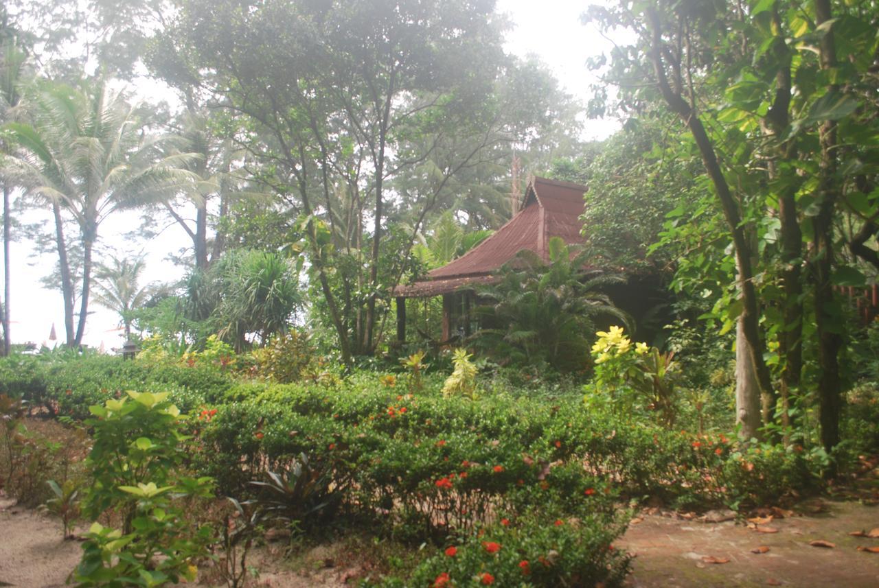 Bamboo Bungalows Koh Phayam Exterior foto