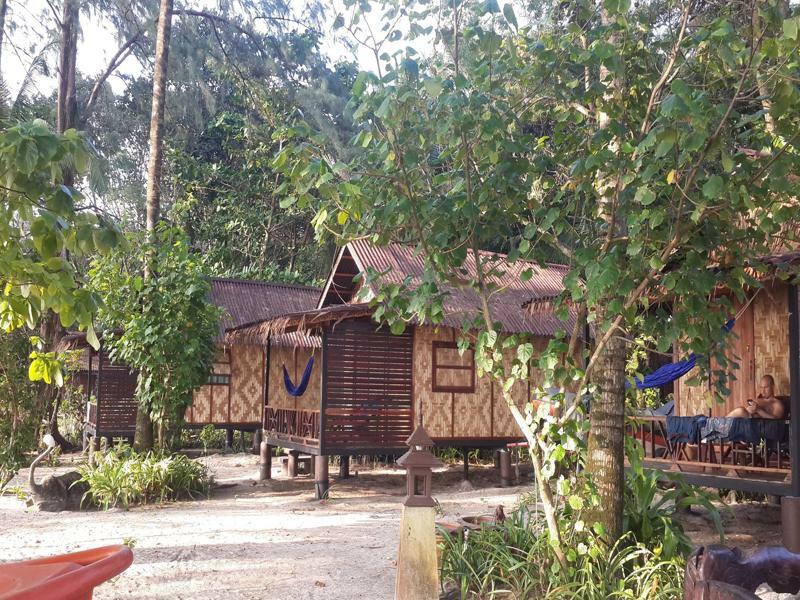 Bamboo Bungalows Koh Phayam Exterior foto